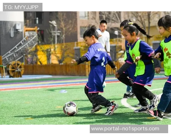 欢乐足球a类型带你体验足球的激情与乐趣,开启梦想之旅的全新篇章 欢乐足球a类型带你体验足球的激情与乐趣,开启梦想之旅的全新篇章