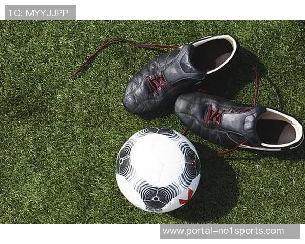 深入了解足球鞋钉的种类特点及其对球场表现的影响分析