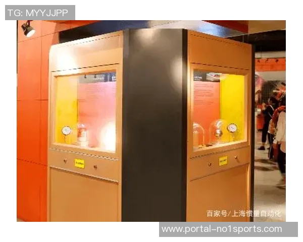 足球宝贝真空现象揭秘:她们的魅力与挑战背后的真实故事 足球宝贝真空现象揭秘:她们的魅力与挑战背后的真实故事